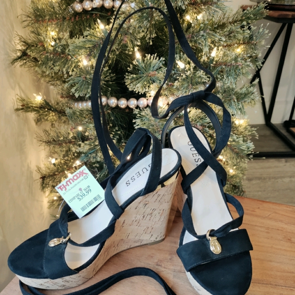 Size 7 guess ankle wrap wedges